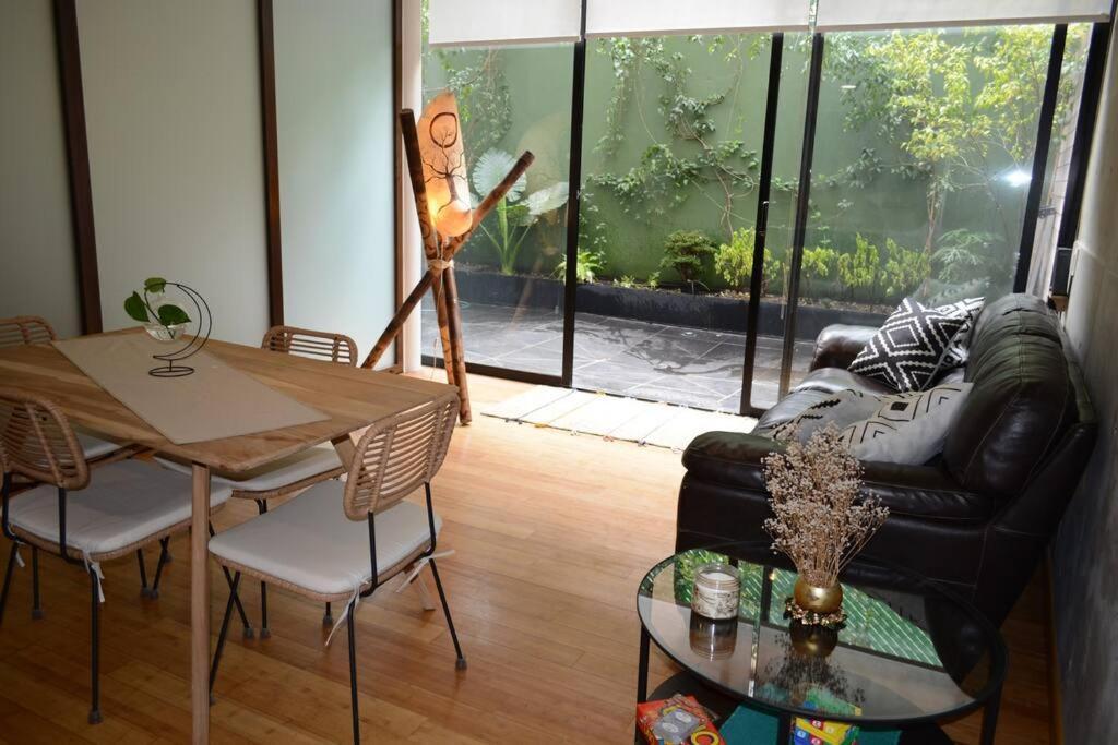 2br Haven In Napoles With Massive Terrace Appartamento